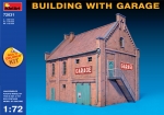 Building with Garage, 1:72